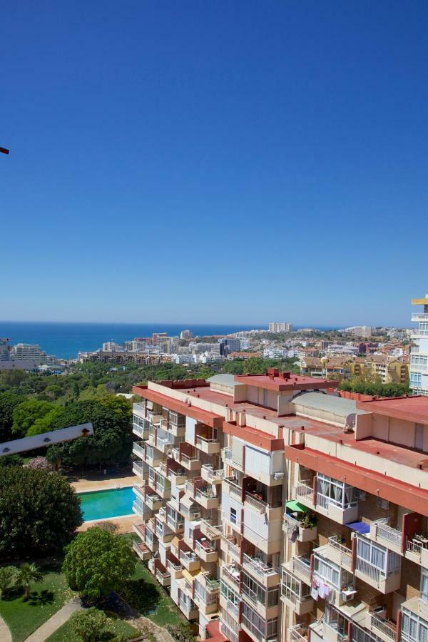 Appartamento Iris Vistas Benalmádena Esterno foto